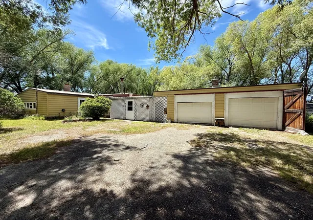 Homes for sale in Anaconda, MT | 412 Hauser St, Anaconda, MT 59711 | MLS# 30074708
