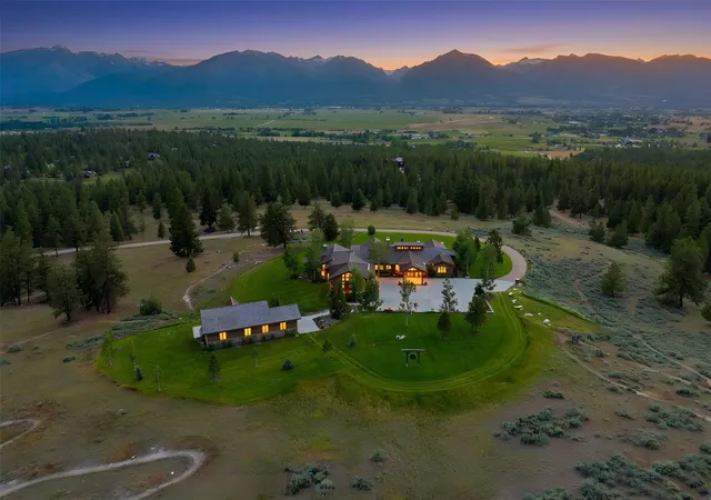 4th image of 799 Lord Byron Trl, Hamilton, MT 59840 | MLS# 30074716
