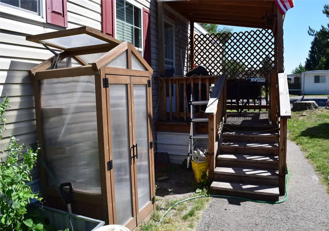 Photo 2 of Single family home for sale at 202 N Travois, Missoula, MT 59808 | MLS# 30074604 | Listing updated on 2026-10-10