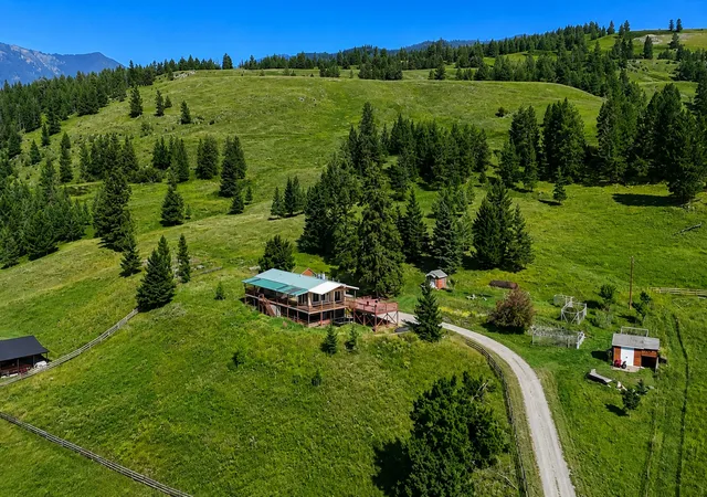3rd image of 319 Scenic Dr, Eureka, MT 59917 | MLS# 30074280