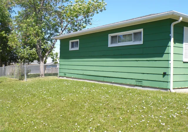 Homes for sale in Great Falls, MT | 5301 4th Ave S, Great Falls, MT 59405 | MLS# 30074738