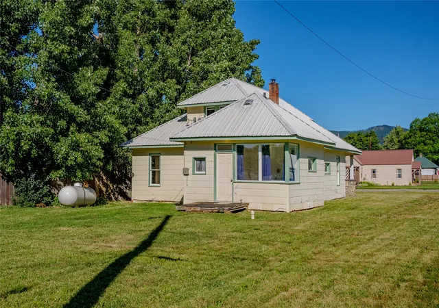 2nd image of 322 Nevada Ave, Libby, MT 59923 | MLS# 30074747