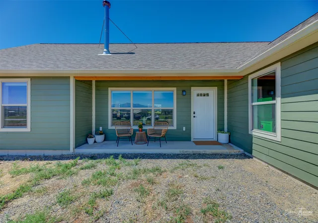 Photo 4 of Single family home for sale at 11 Ashley Dr, Townsend, MT 59644 | MLS# 30074657 | Listing updated on 2026-07-29