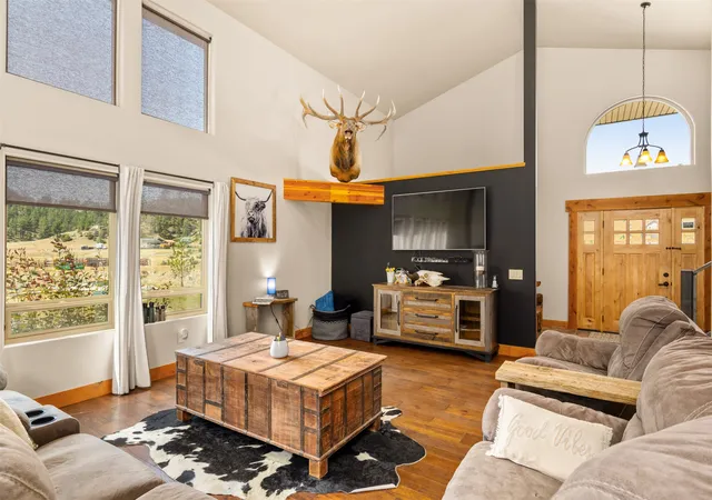 Photo 5 of Single family home for sale at 2727 Buffalo Trl Rd, Molt, MT 59057 | MLS# 30074599 | Listing updated on 2026-07-23
