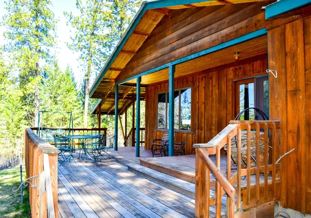 2nd image of 33038 Snyder Hill Ln, Ronan, MT 59864 | MLS# 30074788