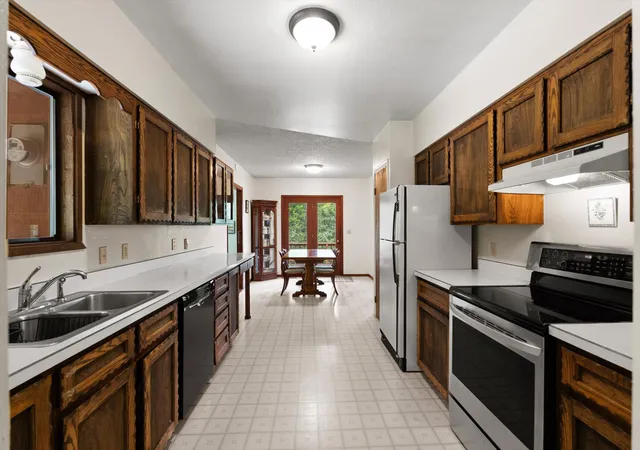 Photo 2 of Single family home for sale at 33038 Snyder Hl Ln, Ronan, MT 59864 | MLS# 30074788 | Listing updated on 2026-08-27