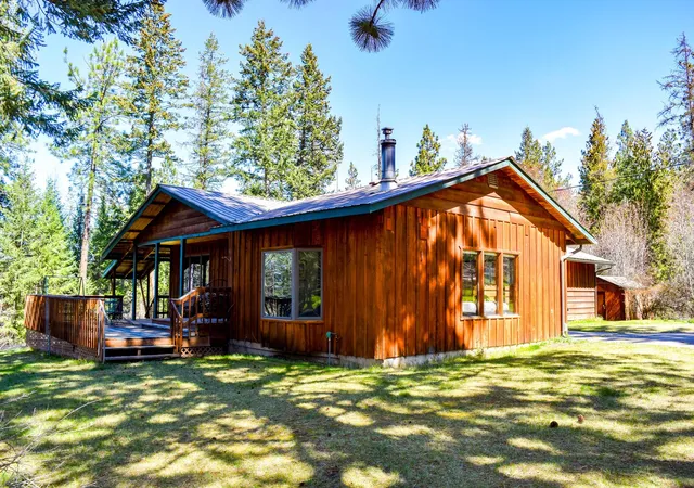 3rd image of 33038 Snyder Hill Ln, Ronan, MT 59864 | MLS# 30074788