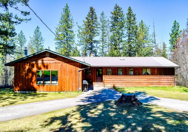 4th image of 33038 Snyder Hill Ln, Ronan, MT 59864 | MLS# 30074788