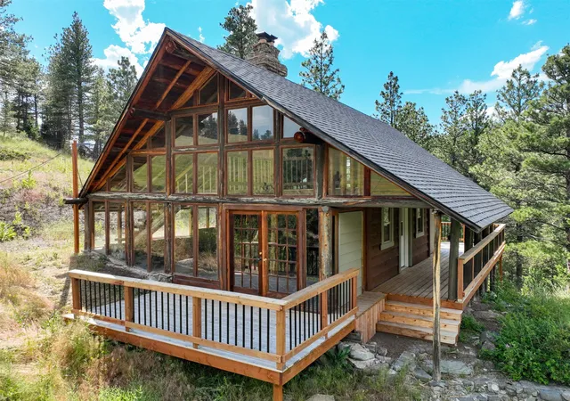 2nd image of 40 Shadow Ln, Cascade, MT 59421 | MLS# 30074578