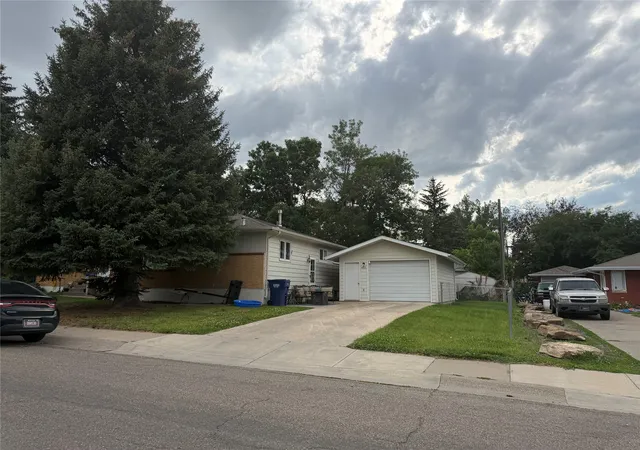 Homes for sale in Great Falls, MT | 422-424 46Th St S, Great Falls, MT 59405 | MLS# 30074820
