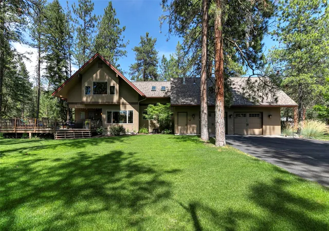 3rd image of 2206 Fox Hollow Rd, Missoula, MT 59802 | MLS# 30074768