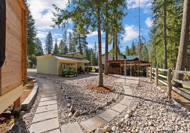 Photo 3 of Single family home for sale at 218 Quarter Cir Cross Dr, Saint Regis, MT 59866 | MLS# 30074864 | Listing updated on 2026-07-28