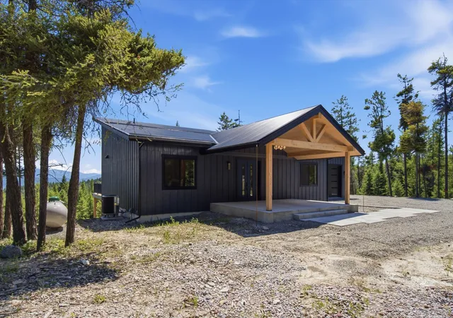 3rd image of 1004 Boon Rd, Somers, MT 59932 | MLS# 30074791