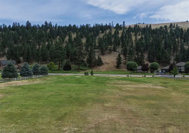 4th image of 12196 Cowcatcher Dr, Lolo, MT 59847 | MLS# 30074787