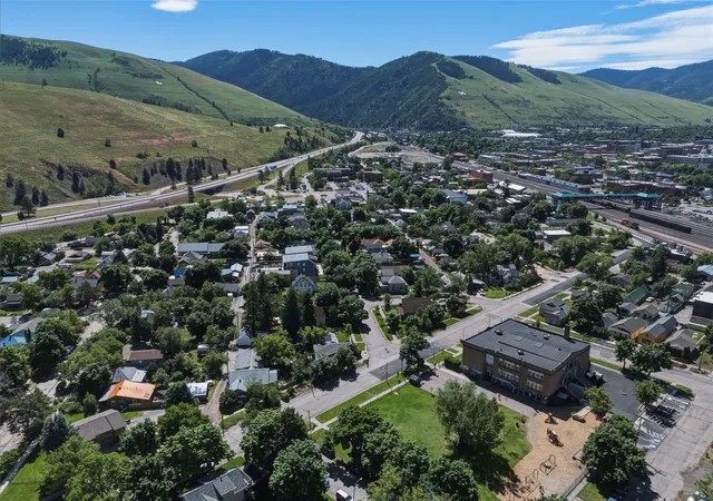 44th image of 1016 Worden Ave, Missoula, MT 59802 | MLS# 30074959