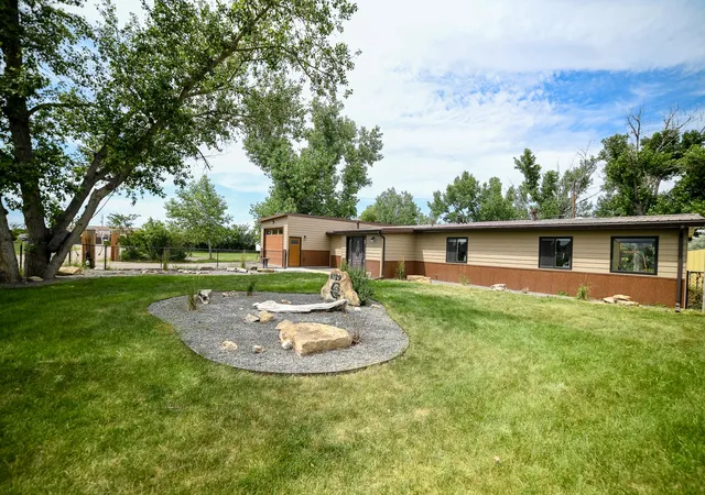 Homes for sale in Great Falls, MT | 1029 Suburban Dr, Great Falls, MT 59404 | MLS# 30074918