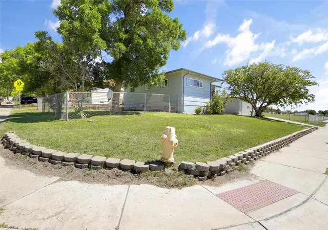5th image of 1001 11Th St Nw, Great Falls, MT 59404 | MLS# 30071517