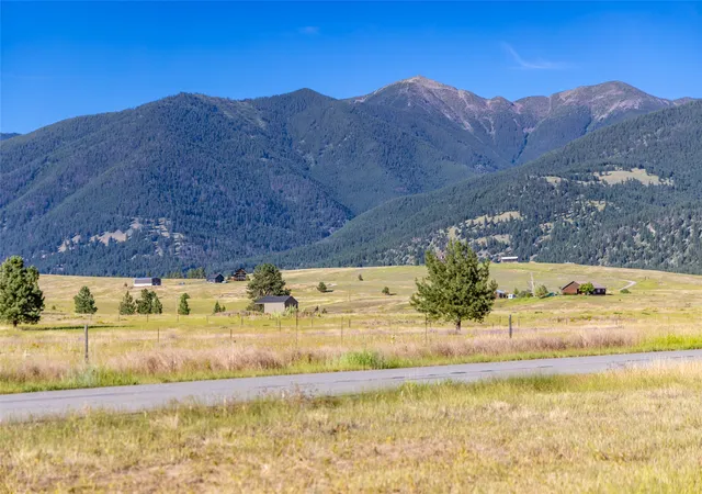 4th image of 6278 Airport Rd, Eureka, MT 59917 | MLS# 30074968