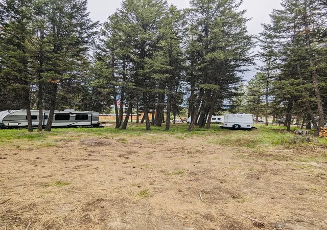 4th image of 242 Beach Dr, Libby, MT 59923 | MLS# 30075025