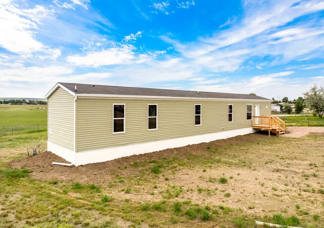 Photo 5 of Manufactured home for sale at 1126 Harrison St, Great Falls, MT 59404 | MLS# 30074139 | Listing updated on 2026-08-26