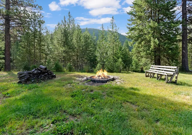 Homes for sale in Saint Regis, MT | 180 Cabin City Loop, Saint Regis, MT 59866 | MLS# 30074963