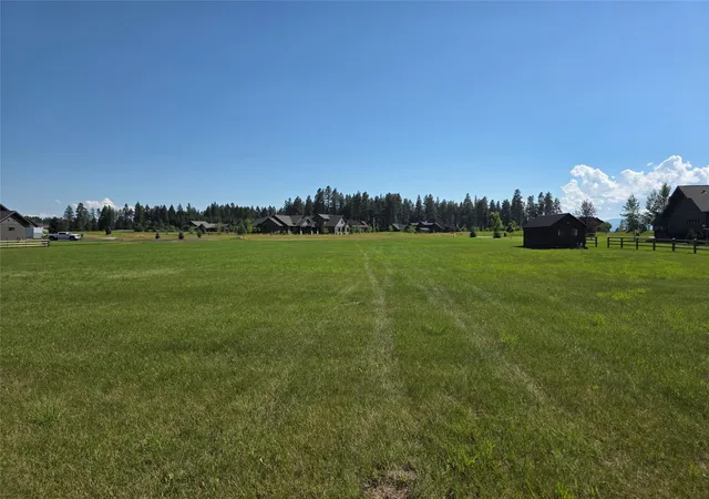 2nd image of 11 Elk Meadow Ln, Kalispell, MT 59901 | MLS# 30074938
