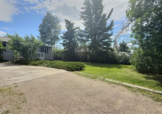 3rd image of 219 3Rd Ave Se, Cut Bank, MT 59427 | MLS# 30075069