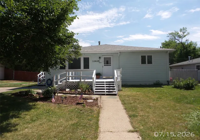 Homes for sale in Great Falls, MT | 1905 5Th St Nw, Great Falls, MT 59404 | MLS# 30074553