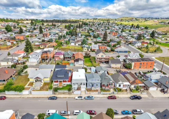 Homes for sale in Butte, MT | 925 W Woolman St, Butte, MT 59701 | MLS# 30075115