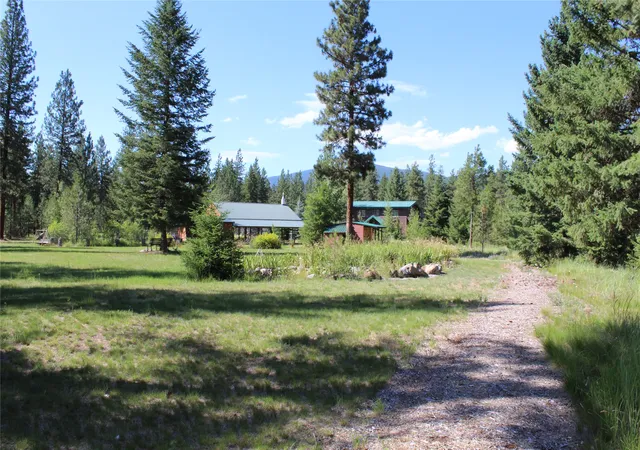 Photo 4 of Single family home for sale at 31 Westfall Rd, Superior, MT 59872 | MLS# 30074866 | Listing updated on 2026-08-01