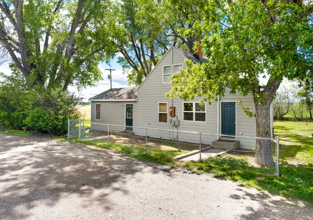 Photo 3 of Single family home for sale at 860 Mt Hwy 431, Fairfield, MT 59436 | MLS# 30074641 | Listing updated on 2026-07-17