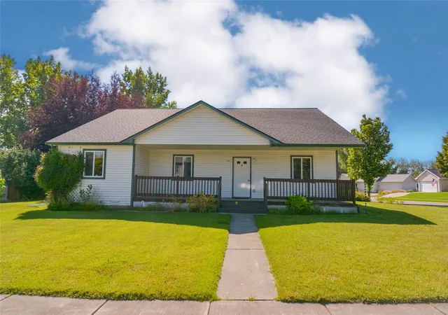 2nd image of 30 Honeysuckle Ln, Kalispell, MT 59901 | MLS# 30071203