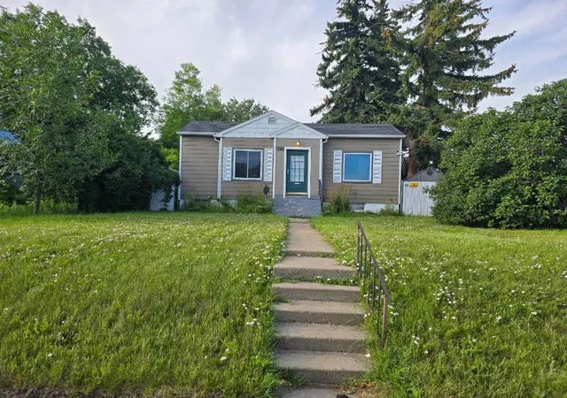 2nd image of 1304 7th Ave S, Great Falls, MT 59405 | MLS# 30074906