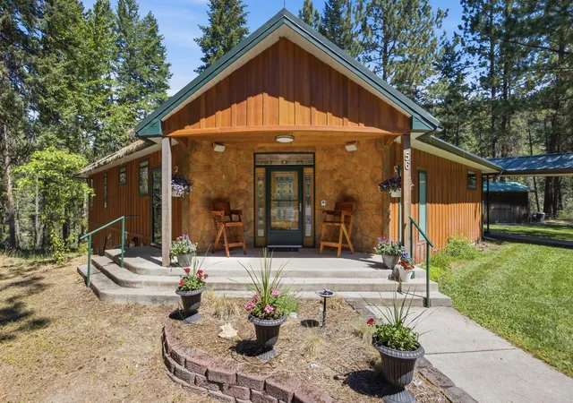 Photo 1 of Single family home for sale at 56 W River Ridge Ln, Superior, MT 59872 | MLS# 30074556 | Listing updated on 2026-09-01