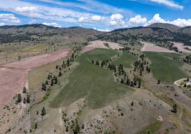 Photo 4 of Single family home for sale at 133 Amber Ln, East Helena, MT 59635 | MLS# 30075219 | Listing updated on 2026-07-20