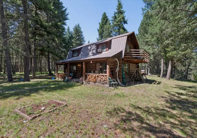3rd image of 1105 Mountain Meadow Rd, Kalispell, MT 59901 | MLS# 30074721