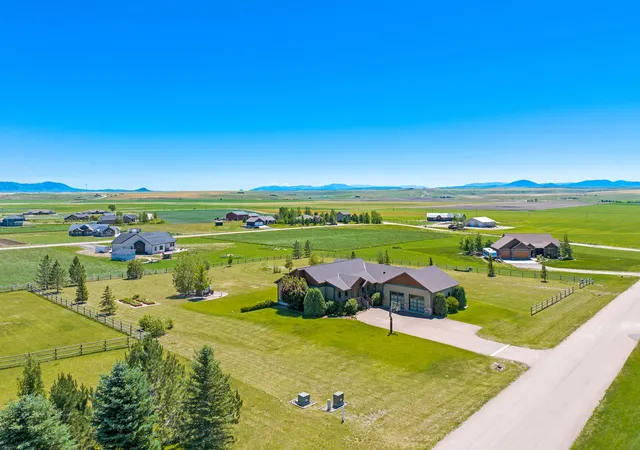 3rd image of 77 Limestone Ln, Great Falls, MT 59405 | MLS# 30074650