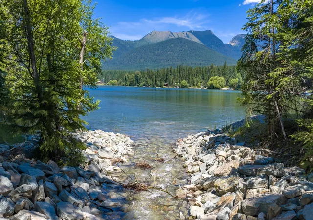 3rd image of 2229 Glen Lake Rd, Eureka, MT 59917 | MLS# 30074154