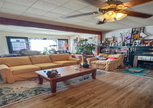 Photo 3 of Single family home for sale at 18 2nd Avenue SE, Cut Bank, MT 59427 | MLS# 30075214 | Listing updated on 2026-07-29