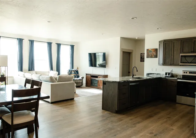Photo 5 of Single family home for sale at 160 Thomas Way, Dillon, MT 59725 | MLS# 30075299 | Listing updated on 2026-07-23