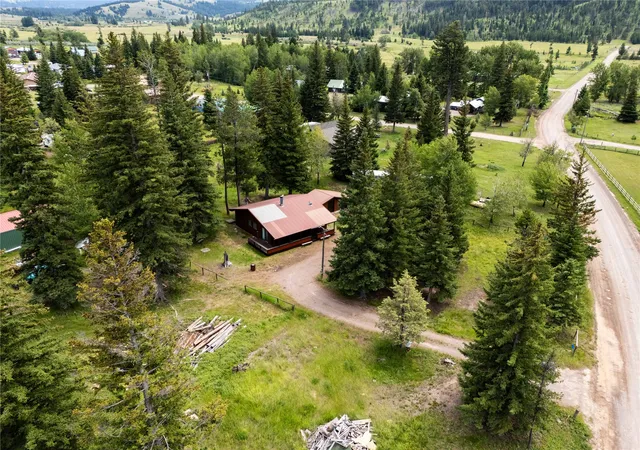 3rd image of 1361 Dalton Mountain Rd, Lincoln, MT 59639 | MLS# 30075306