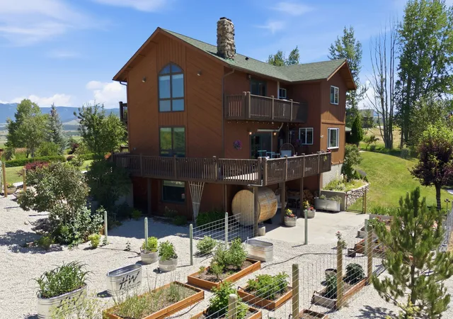 3rd image of 508 Maki Dr, Hamilton, MT 59840 | MLS# 30074432