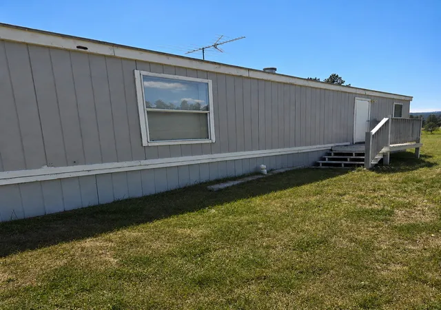 10th image of 20700 Dayton Creek, Proctor, MT 59929 | MLS# 30075147