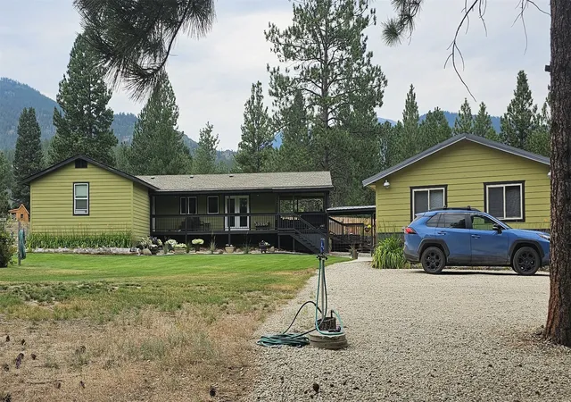 2nd image of 2825 Whites Ln, Victor, MT 59875 | MLS# 30075321