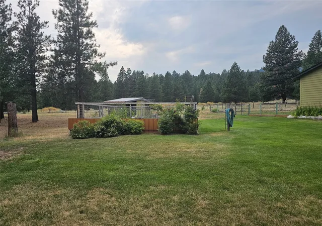3rd image of 2825 Whites Ln, Victor, MT 59875 | MLS# 30075321