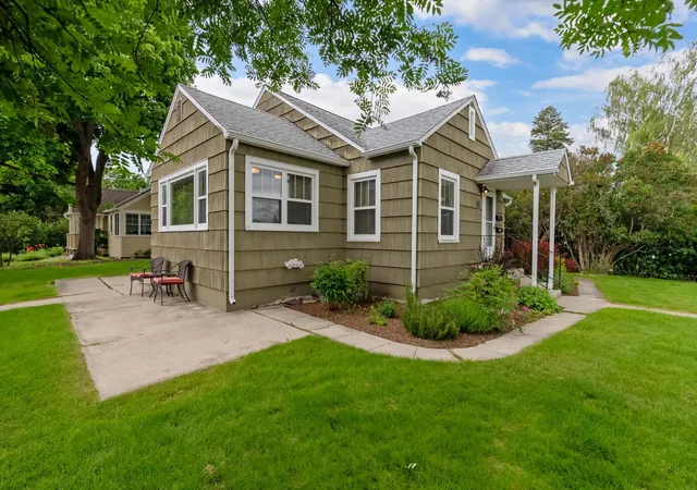 4th image of 1715 Gerald Ave, Missoula, MT 59801 | MLS# 30072183