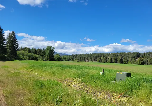 2nd image of 864 Kootenai Views Dr, Libby, MT 59923 | MLS# 30075302