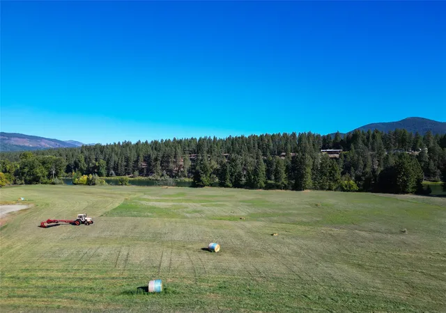 5th image of 864 Kootenai Views Dr, Libby, MT 59923 | MLS# 30075302