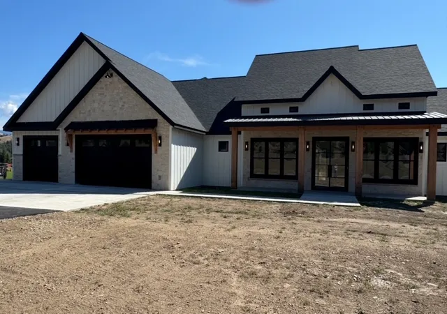 2nd image of 9883 Hatton Ln, Lolo, MT 59847 | MLS# 30075366