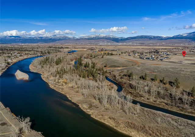3rd image of 9791 Royal Coachman Dr, Missoula, MT 59808 | MLS# 30075453